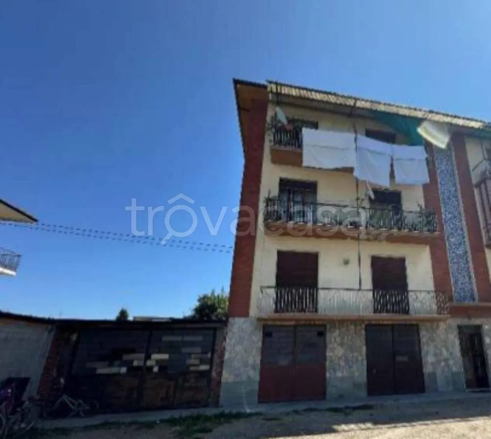 Exterior - Apartment with Balcony in Sanfrè