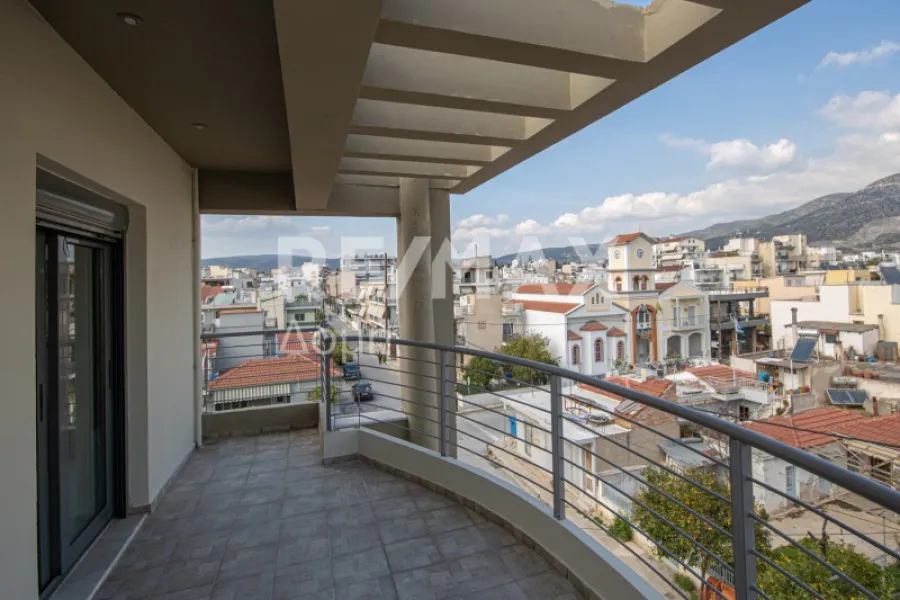 Balcone - Apartment with Balcony and View in Volos