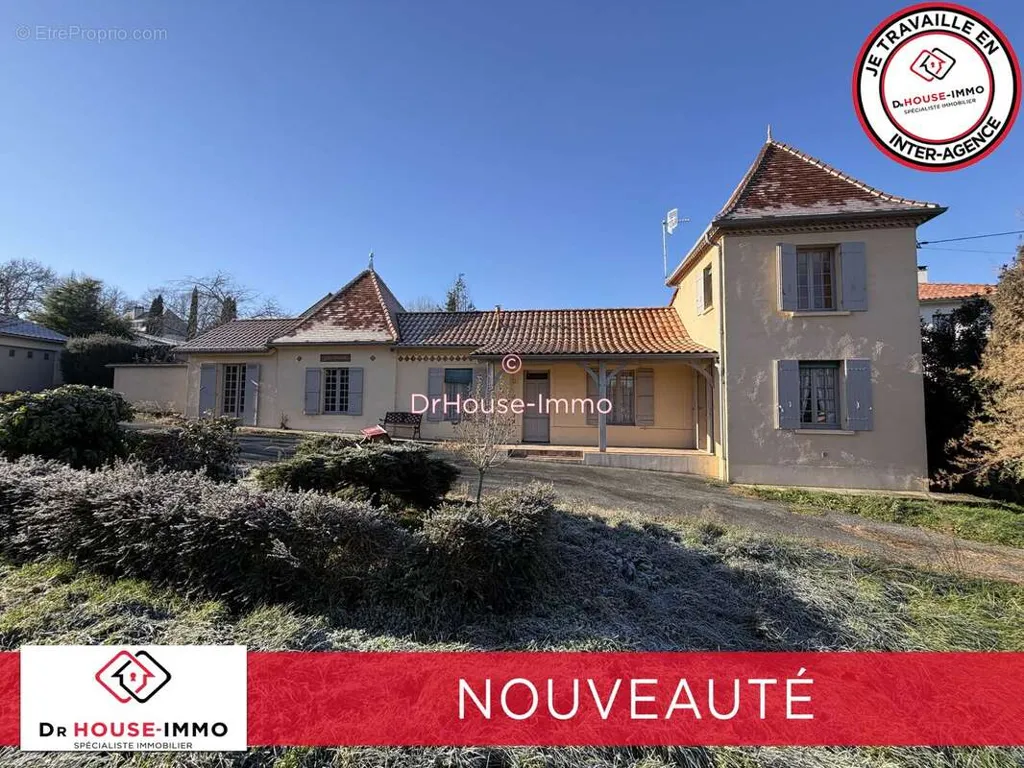 Extérieur - Longère avec Jardin en Ville à Périgord