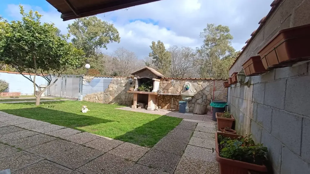 Aed - Villa with Garden in Ardea, Colle Romito