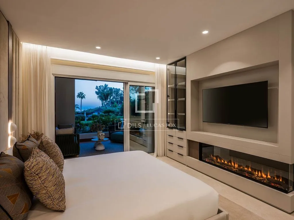 Chambres - Beachfront Apartment with Garden in Estepona