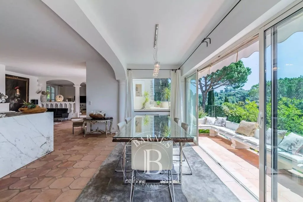 Terrass - Luxury Villa with Sea View in Mougins