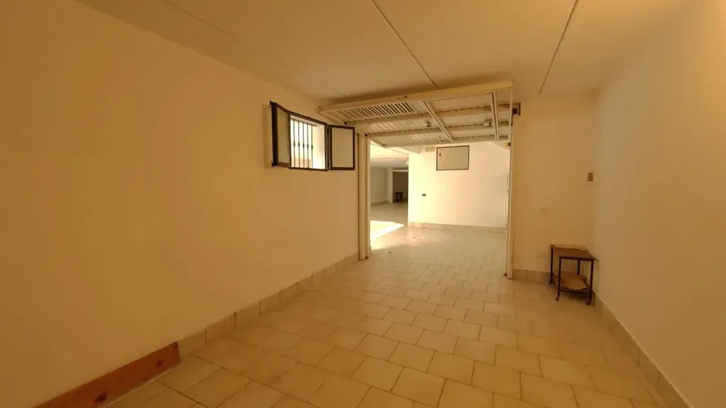 Garaaž - Charming Triplex with Panoramic Terrace in Lazise