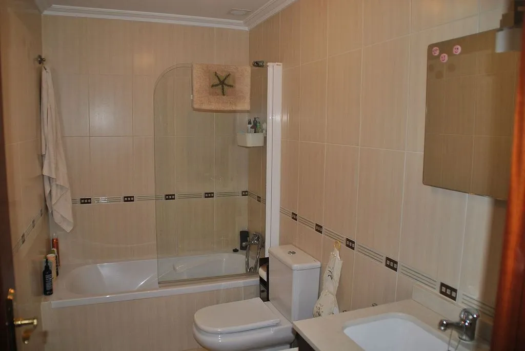 Salles de bain - Terraced House with Garden in Cangas