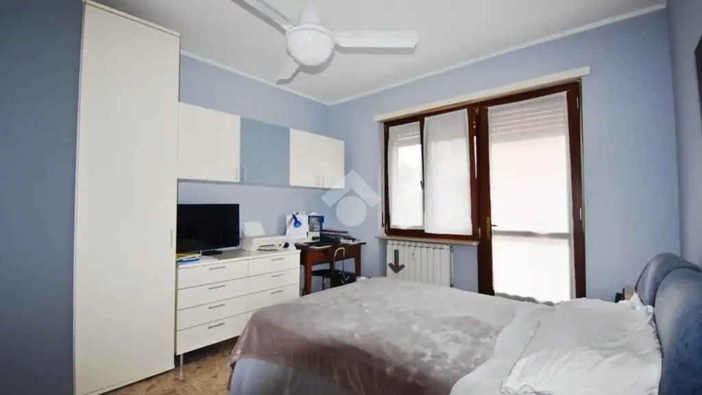 Camere da letto - Penthouse con vista sulle colline a Cascinette D'Ivrea