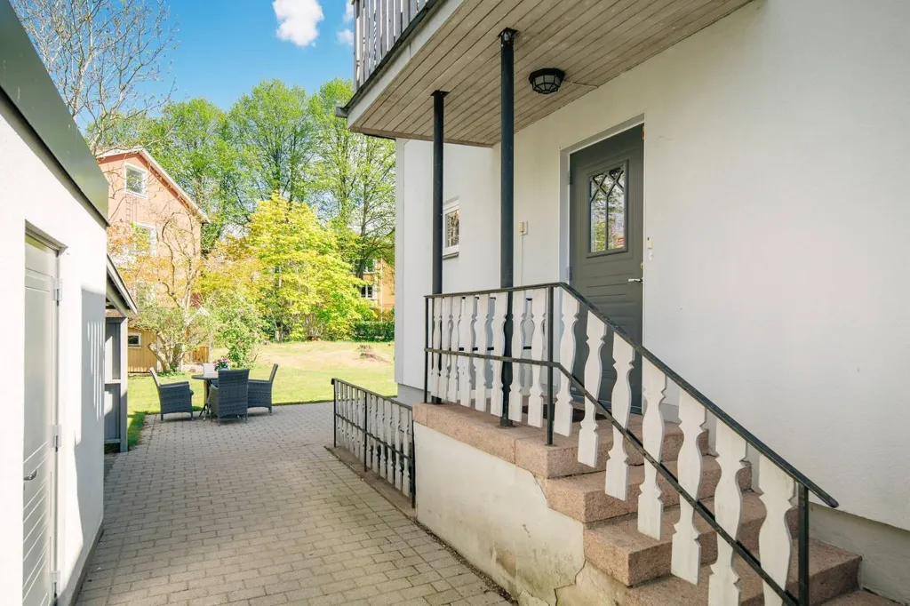 8-room house in Töreboda kommun