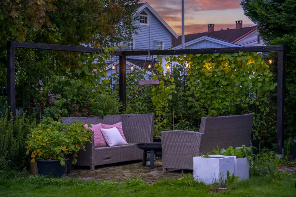 Giardino - Casa di 6 locali a Fjellhamar