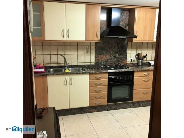 Kitchen - Furnished Flat with Ascender in Algirós