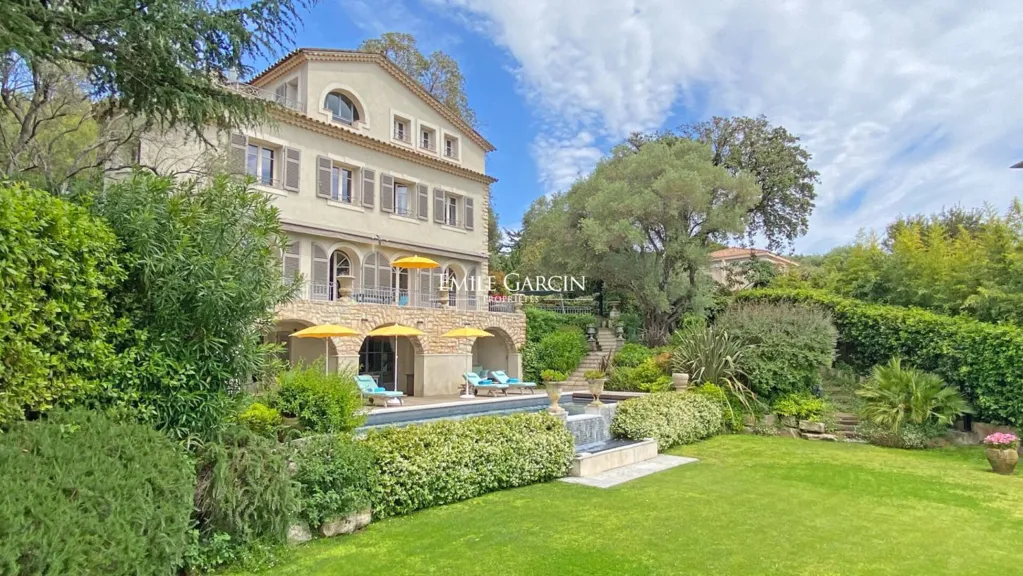 Jardin - Villa avec Piscine et Vue Mer au Cap d'Antibes