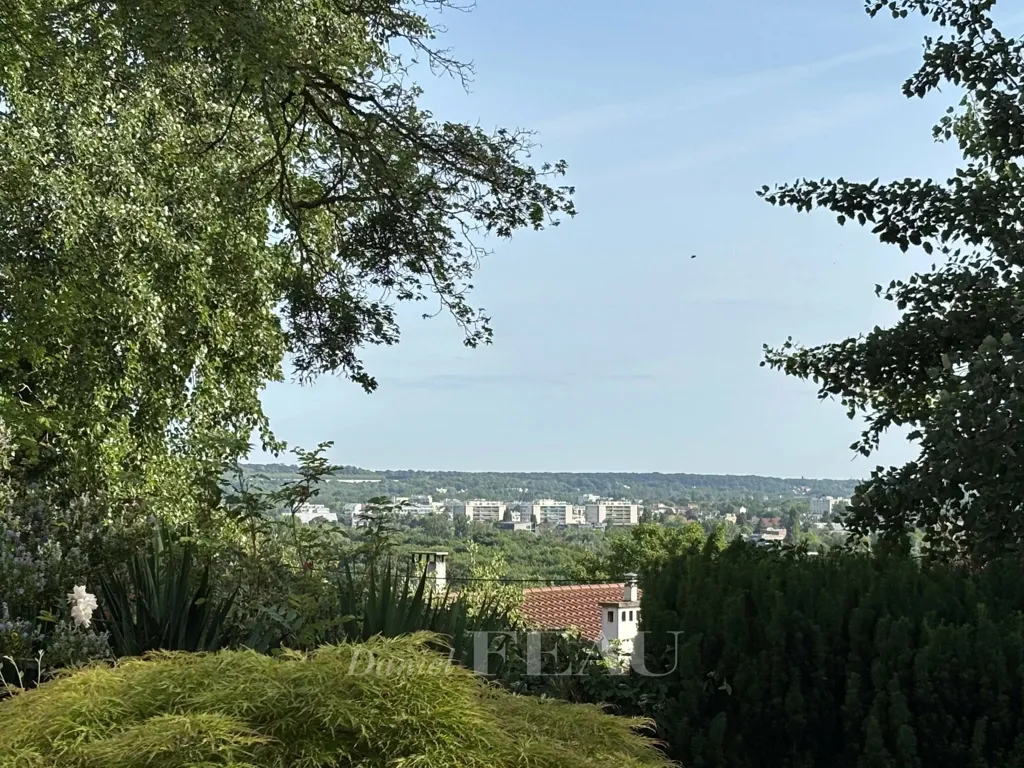 Jardin - Maison Familiale avec Piscine à Port-Marly