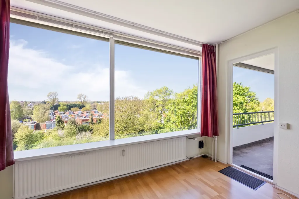 Balcon - Corner Apartment with Green Views in Haarlem
