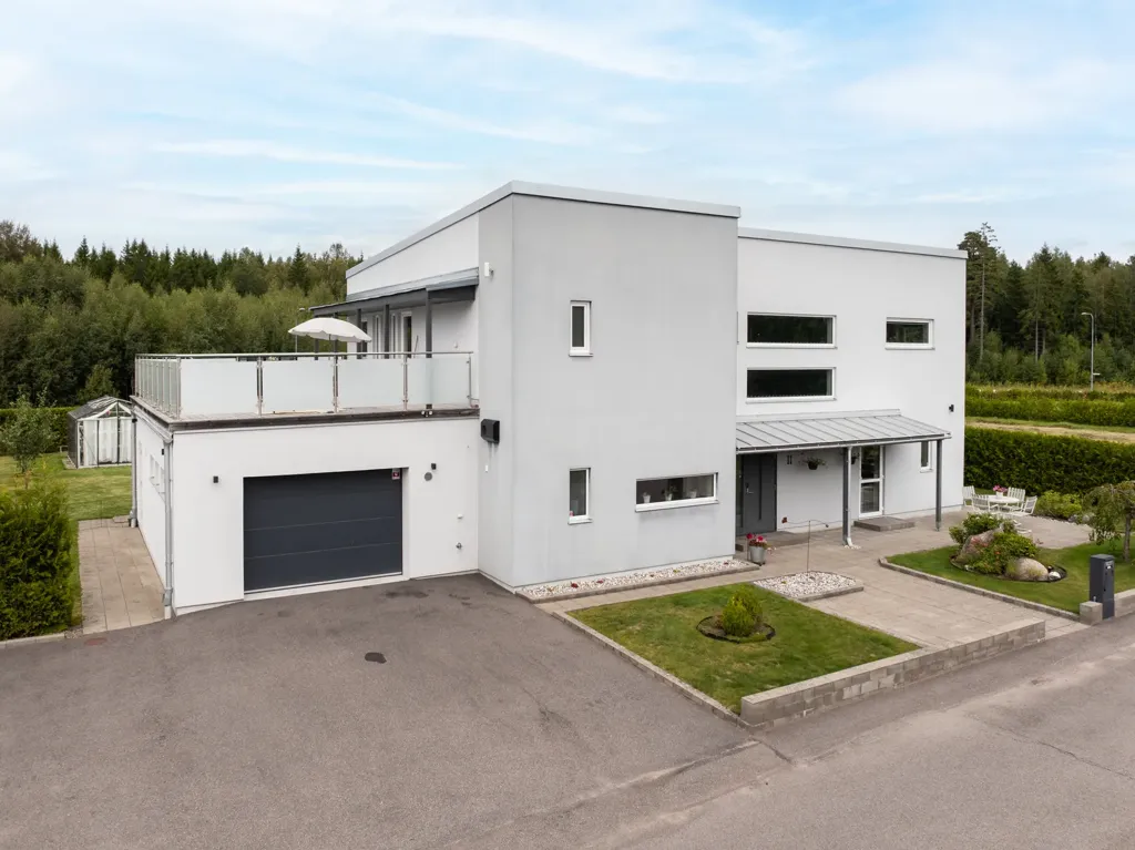 Välivaade - Contemporary Villa with Rooftop Terrace in Bråstorp