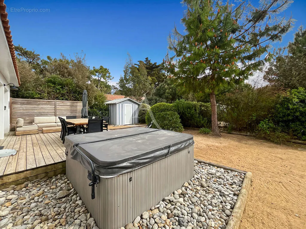 Terrass - Renovated House with Spa near Forest and Beach