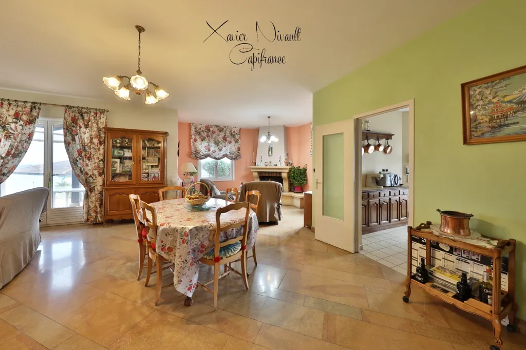 Sala da pranzo - Architect House with Garage near Mâcon