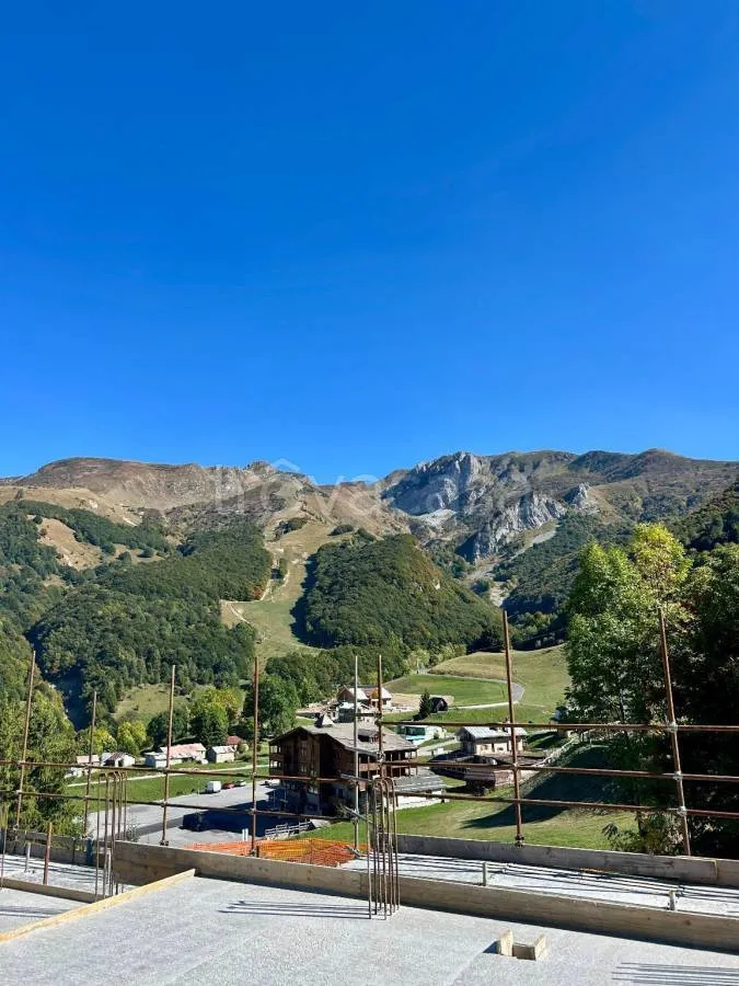 Rõdu - Luxury Chalet with Ski Access in Limone Piemonte
