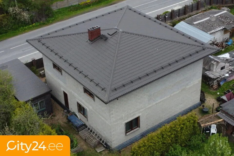 Vista aerea - Semi-Constructed House with Strong Construction in Quiet Area