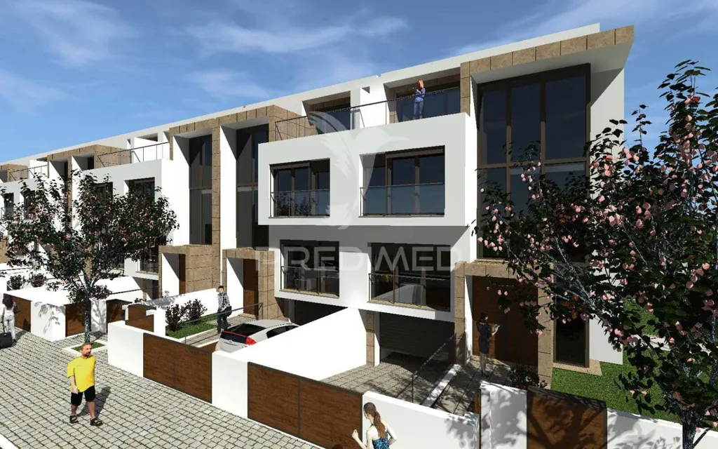 Approved Plot for Construction in Sarrilhos Grandes, Montijo