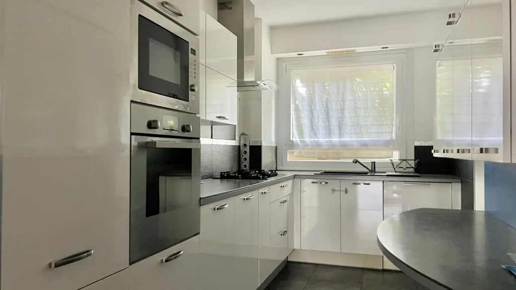 Köök - 4-Piece Apartment with Terrace in L'Haÿ-les-Roses