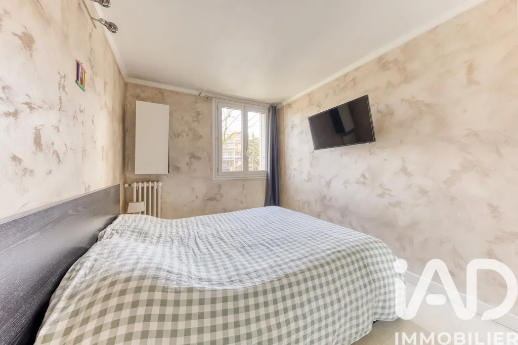 Chambres - Appartement 3 Pièces dans Résidence à Cachan