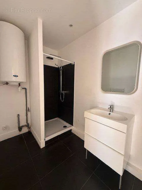 Salles de bain - Appartement T3 au Cœur des Carmes à Toulouse