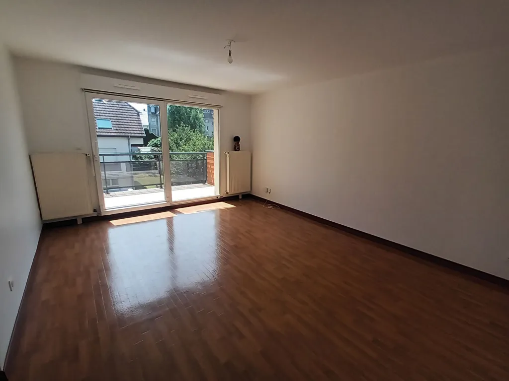 Toad - Renovated Flat with Balcony in Riedisheim