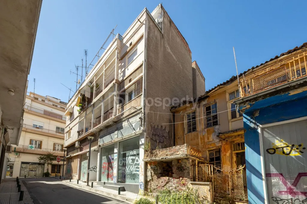Välivaade - Retail Space with Prime Location in Kozani