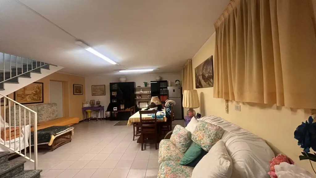 Séjour - Villa with Garden in Gambolo', Belcreda