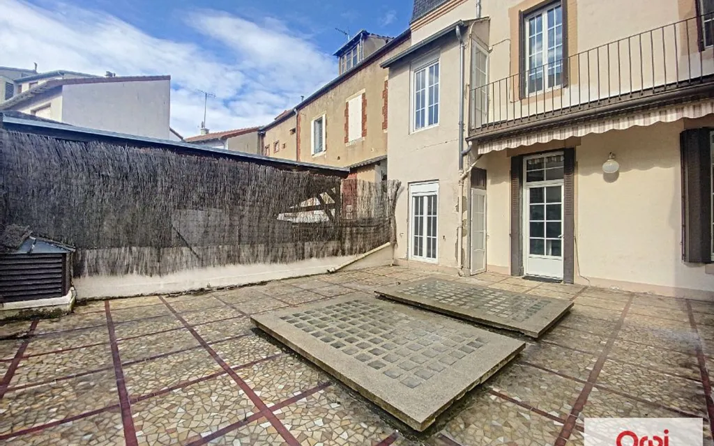 Jardin - Appartement T2 avec Balcon au Centre Ville de Montluçon