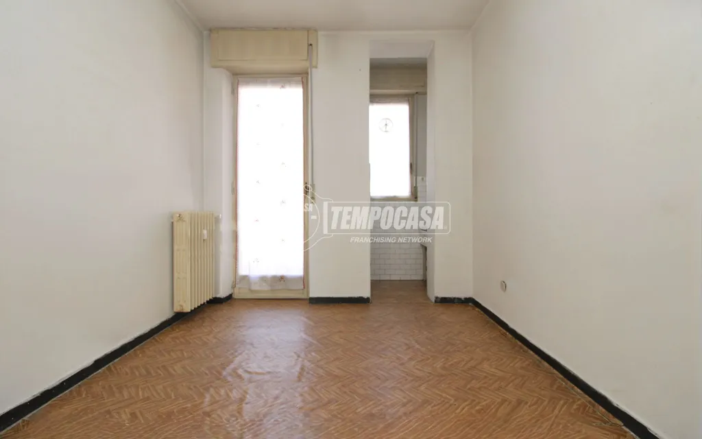 Toad - Ground Floor Flat with Balcony in Mondovì