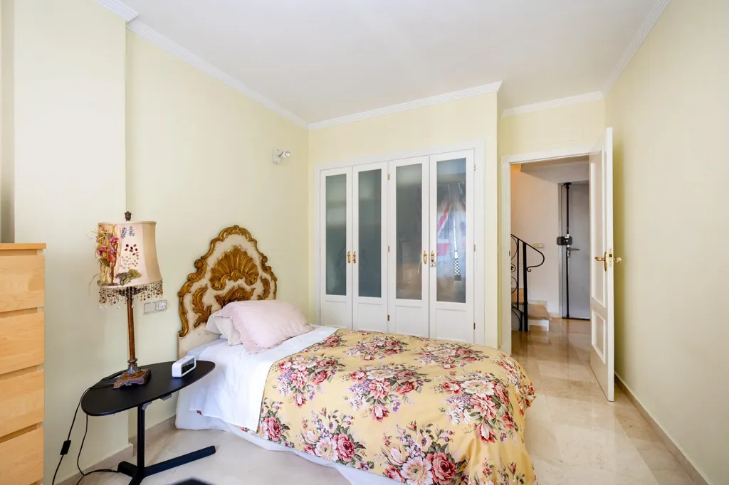 Chambres - Townhouse with Terrace in La Bermejana