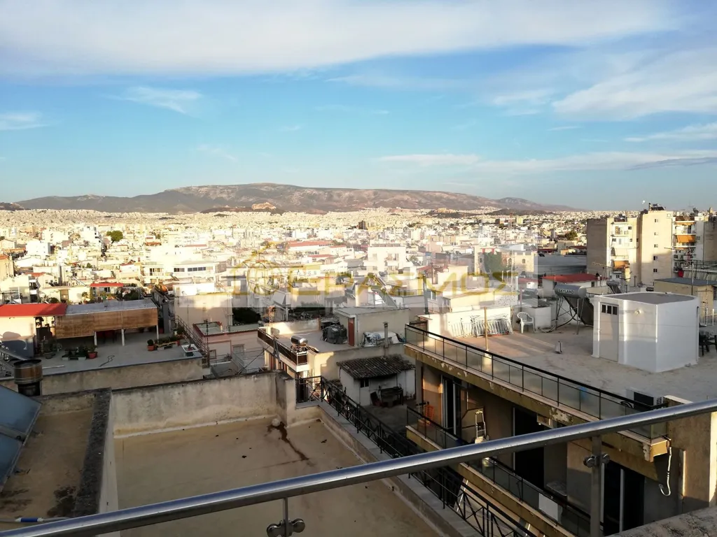 Balcone - 7-Bedroom Apartment with Acropolis View in Peristeri