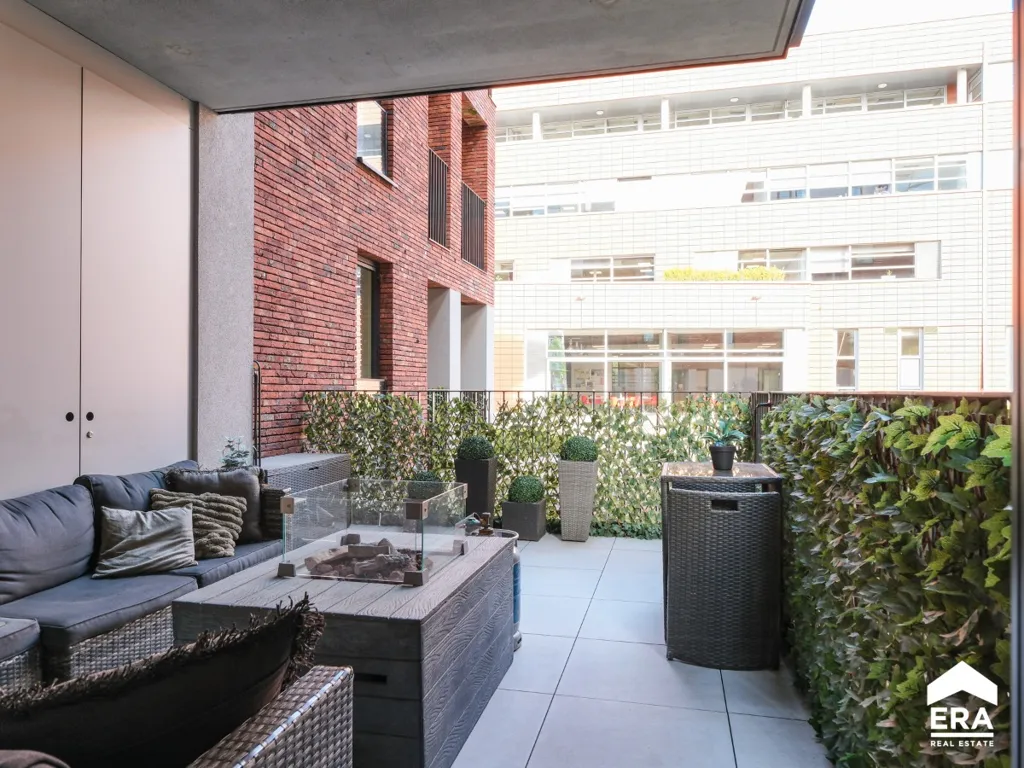 Terrasse - Appartement Moderne au RDC avec Terrasse à Genk