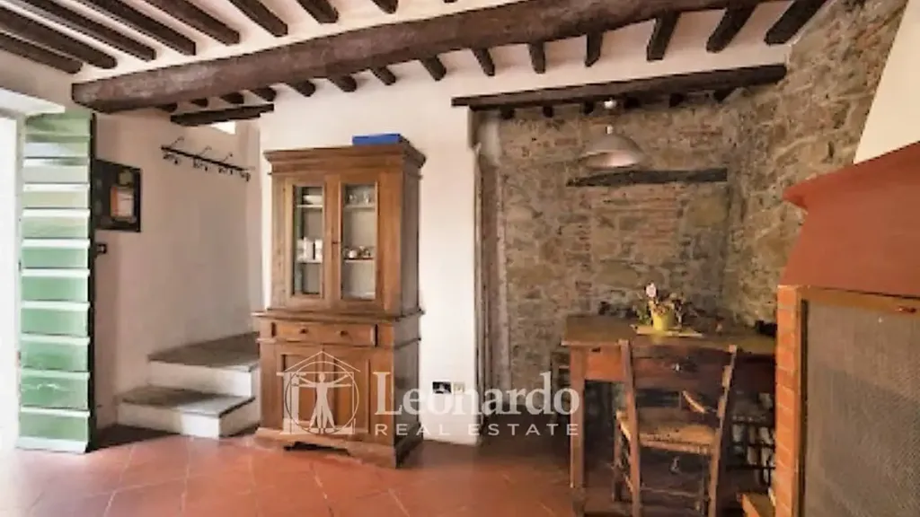 Dining Room - Rustic Terraced House with Sea View in Massarosa