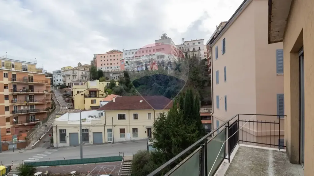 Rõdu - Apartment with Panoramic View in Chieti