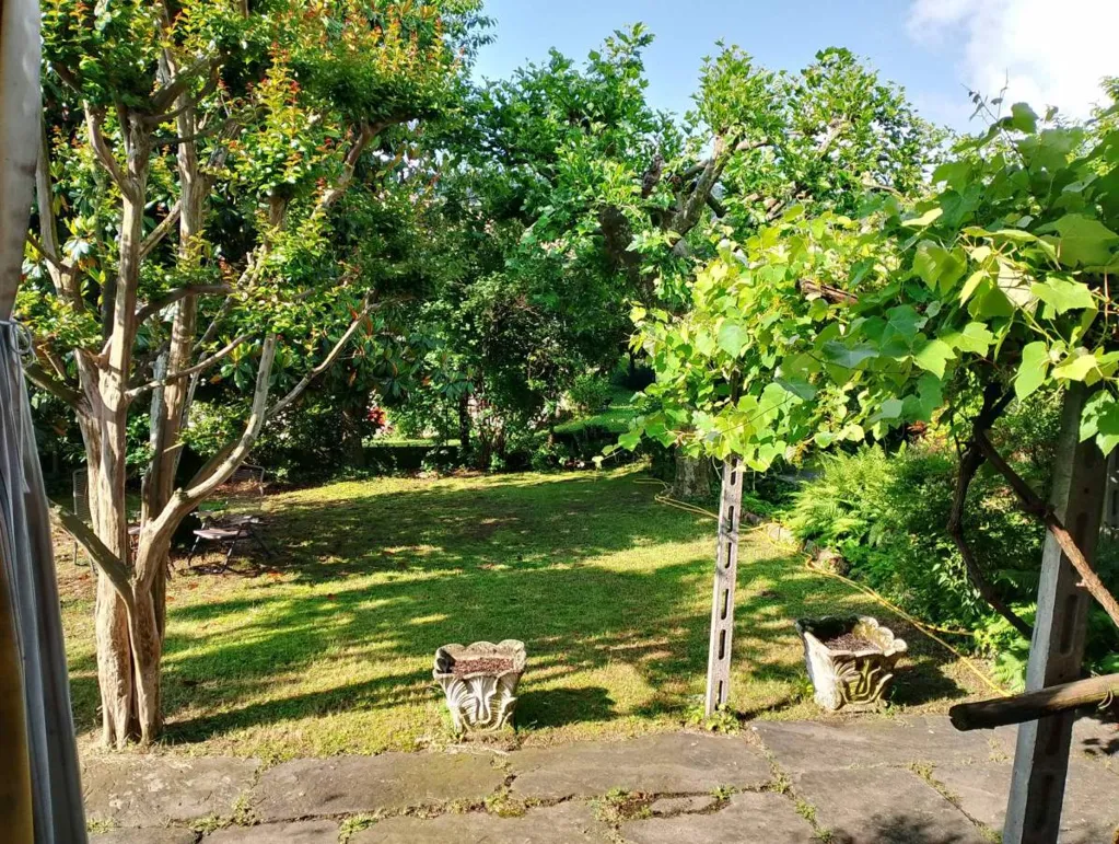 Garden - Independent Villa with Private Garden in Barge