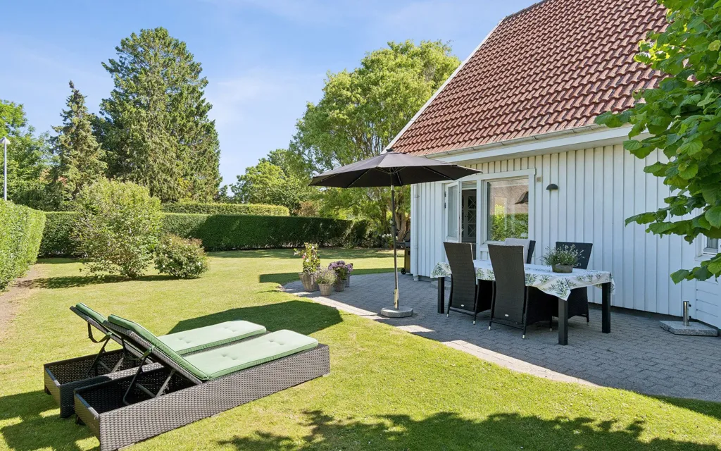 Jardin - Detached Villa with Large Garden in Roskilde