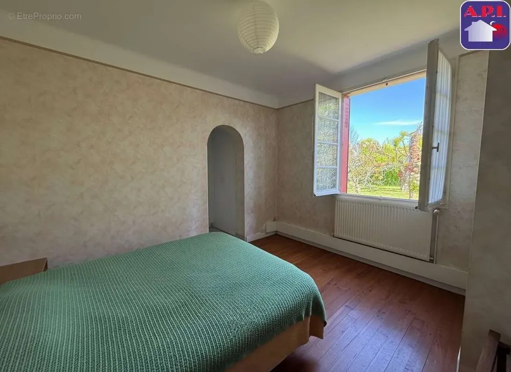 Magamistoad - Pamiers Villa with Indoor Pool