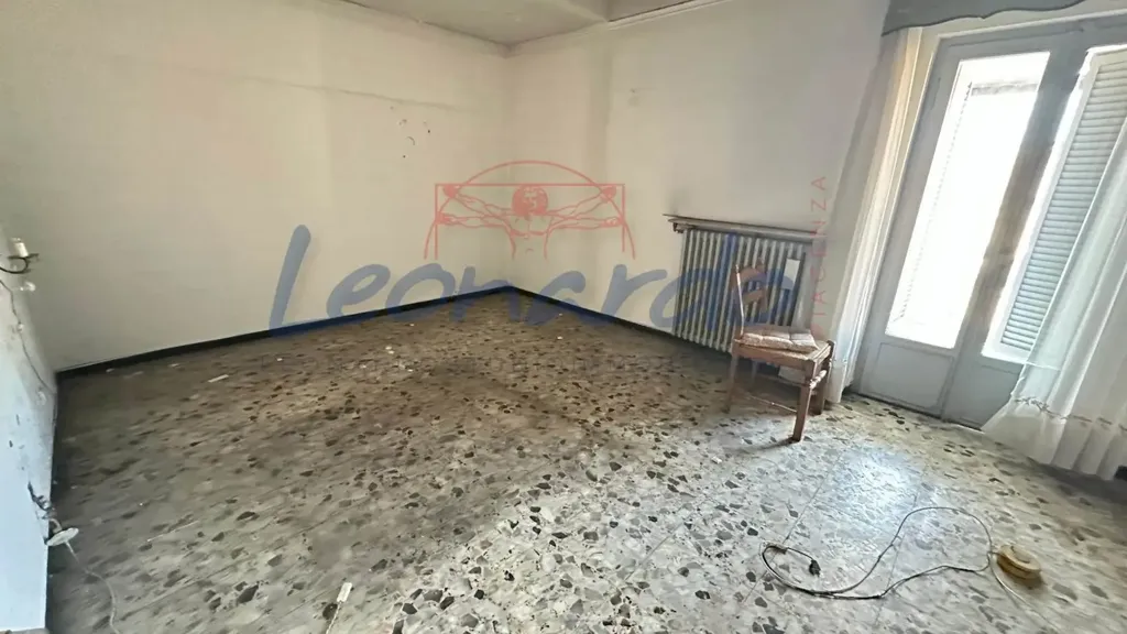 Pièces - Apartment with Panoramic View in Piacenza
