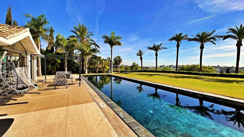 Pool - Reform Villa with Pool and Terrace in Benahavís