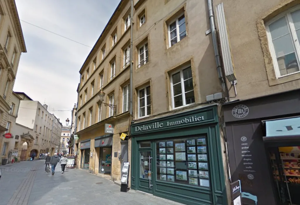 Välivaade - Renovated Flat in City Centre Metz