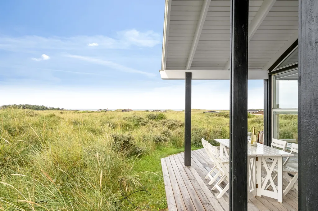Terrazza - Cottage with Sea View in Nørlev