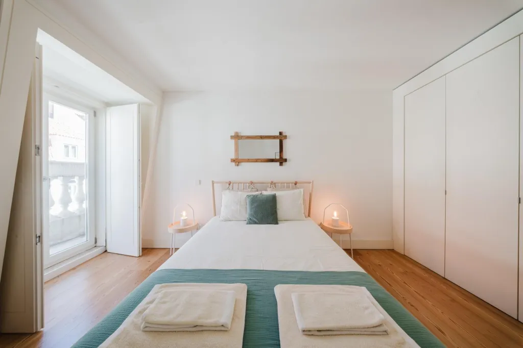 Magamistoad - 1-Bedroom Apartment with Balcony in Lisbon