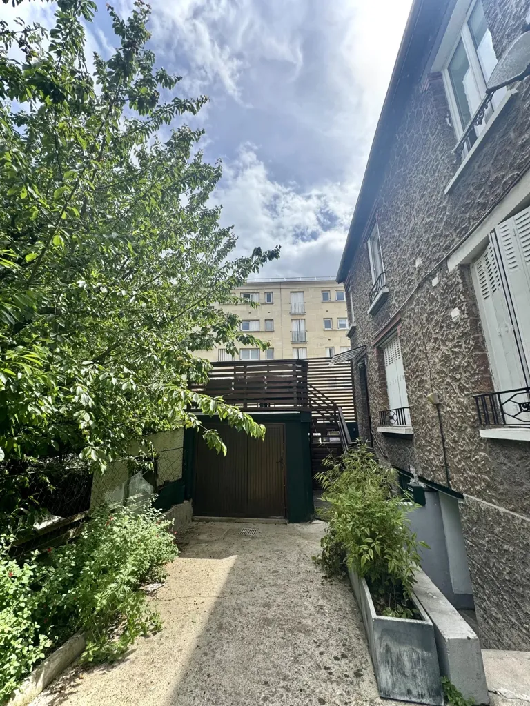 Jardin - Maison avec Terrasse au Calme à Suresnes