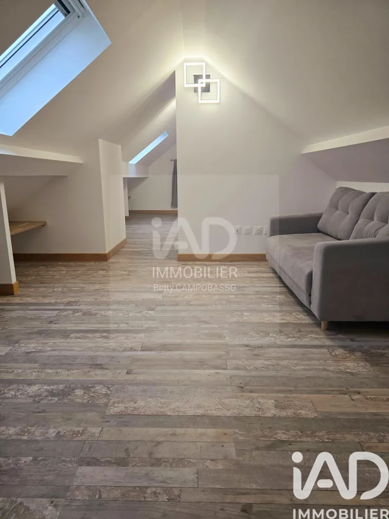 Stanze - Semi-detached House with Garden in Raismes