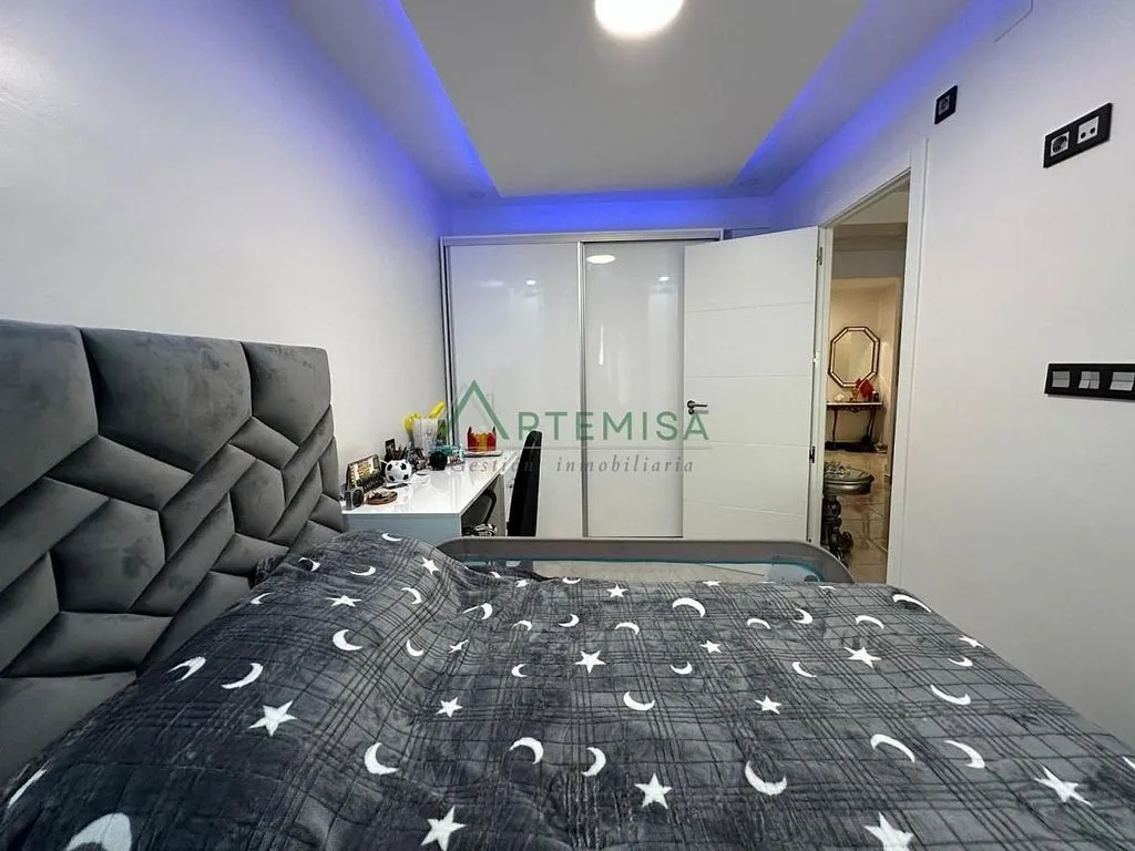Camere da letto - Reformed Flat with Heating in Caranza, Ferrol