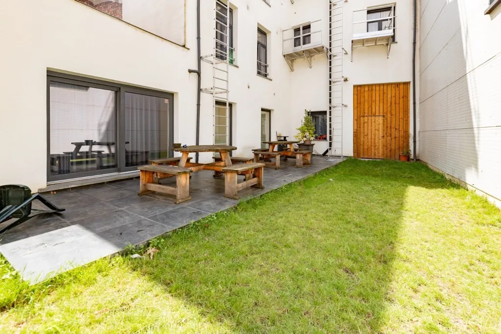 Aed - Modern Student Apartment with Terrace in Antwerp