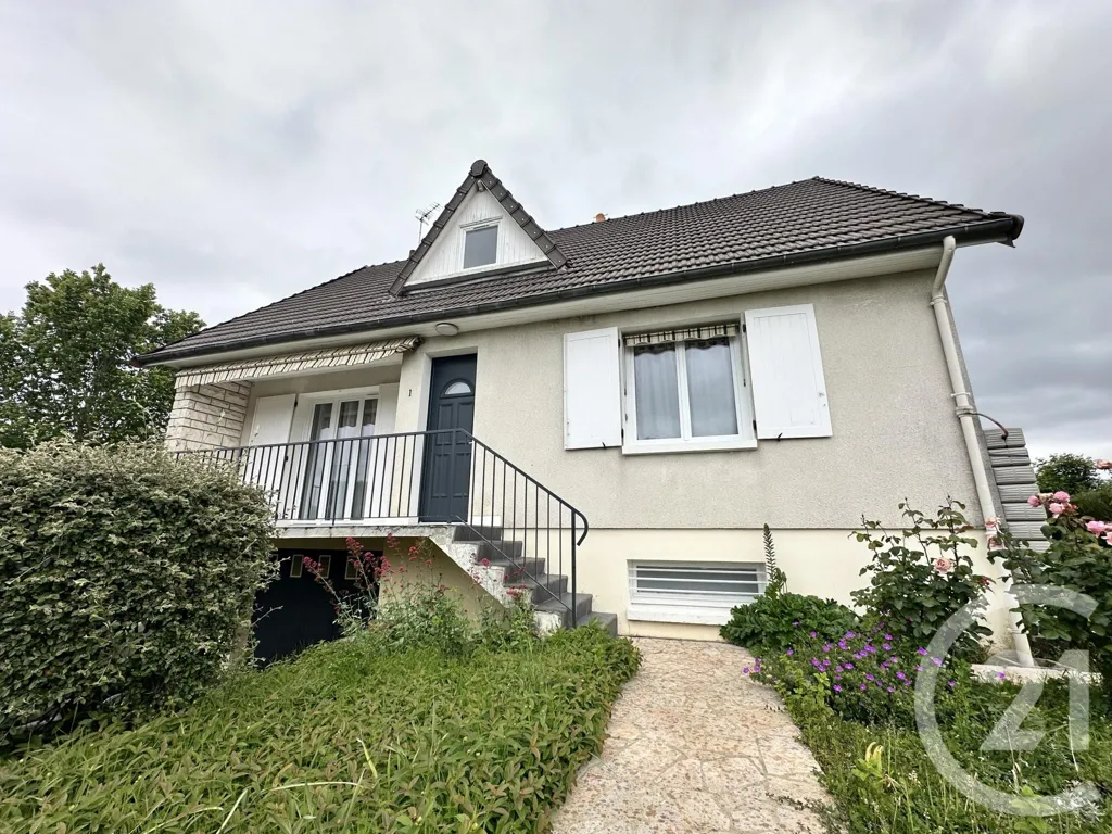 Esterno - 6-Piece House with Garden in Châteauroux