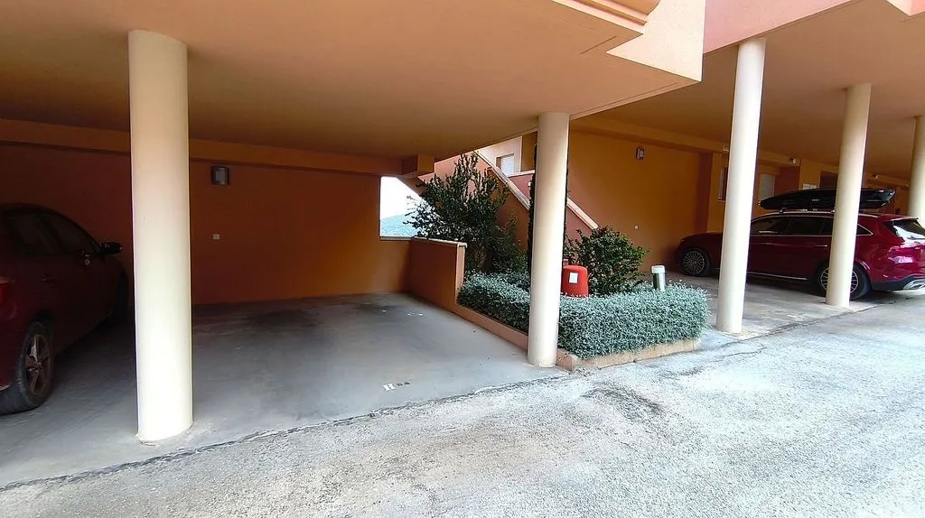 Garage - Penthouse with Pool and Sea View in La Sella