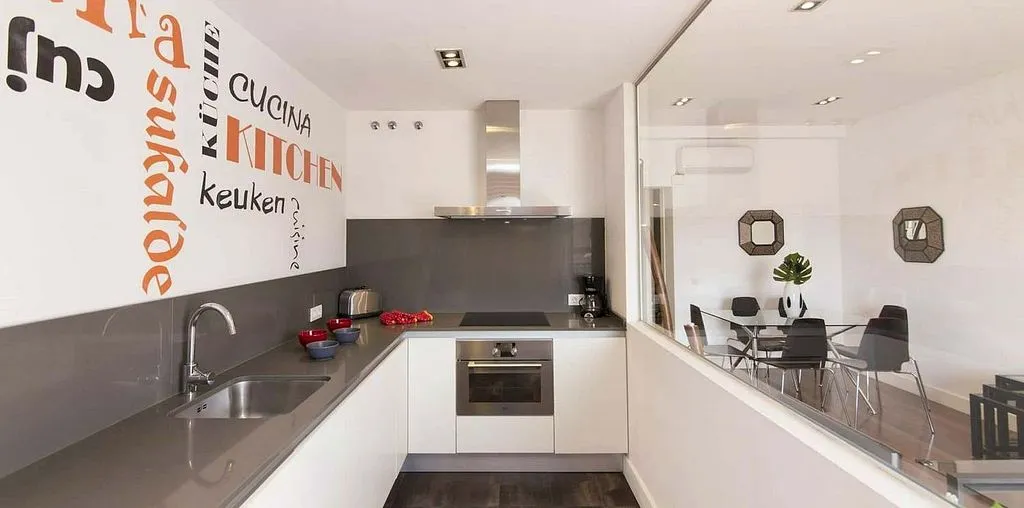 Cuisine - Furnished Flat with Terrace in Tirso de Molina Square