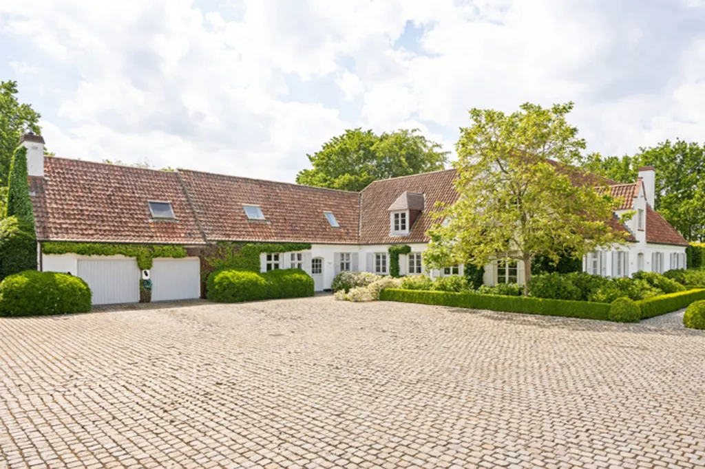 Extérieur - Villa avec Terrasse et Jardin à Kruisem